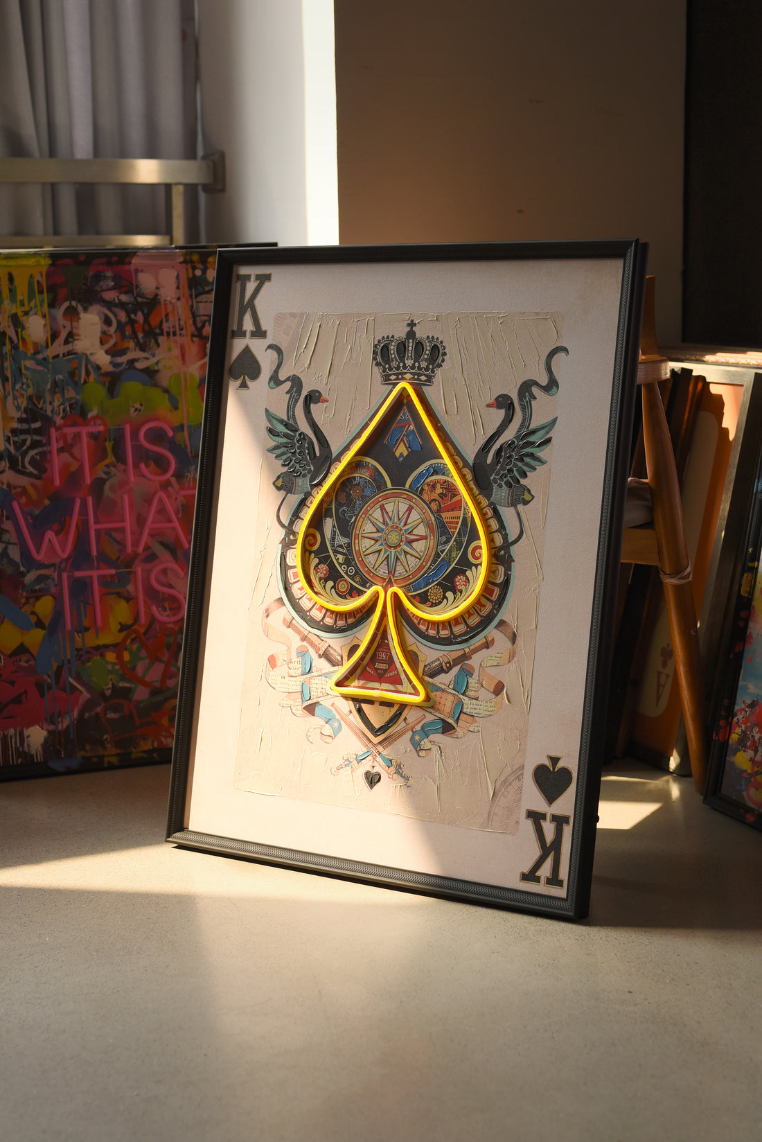 King of Spades LED Wall Art – Neon Royal Canvas (63x83cm)